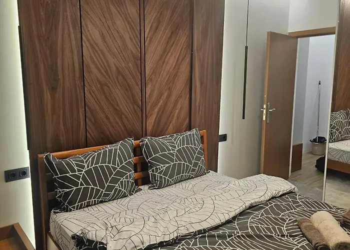 Luxury Forest شقة *