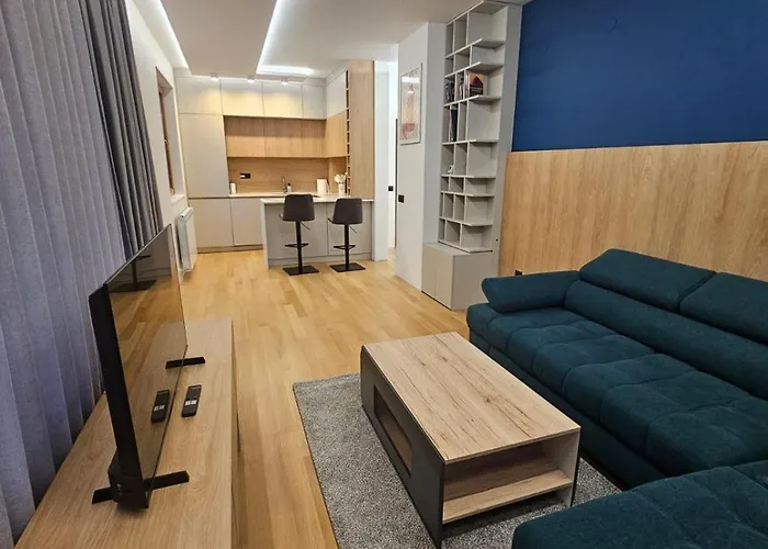 Luxury Forest شقة