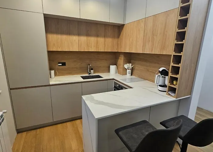 Luxury Forest * بوروفتس