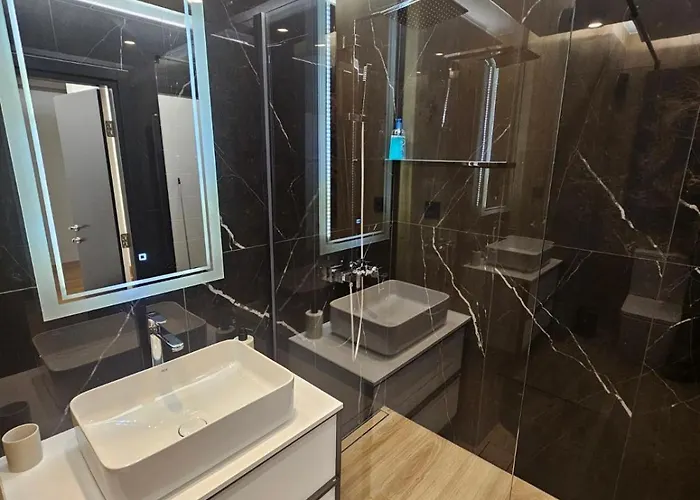 Luxury Forest شقة *